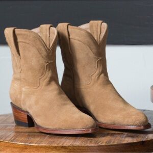 Tecovas Lucy Cowboy Boots Sand Tan Suede